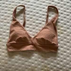 Aerie Wavy Pattern Bralette in Tan